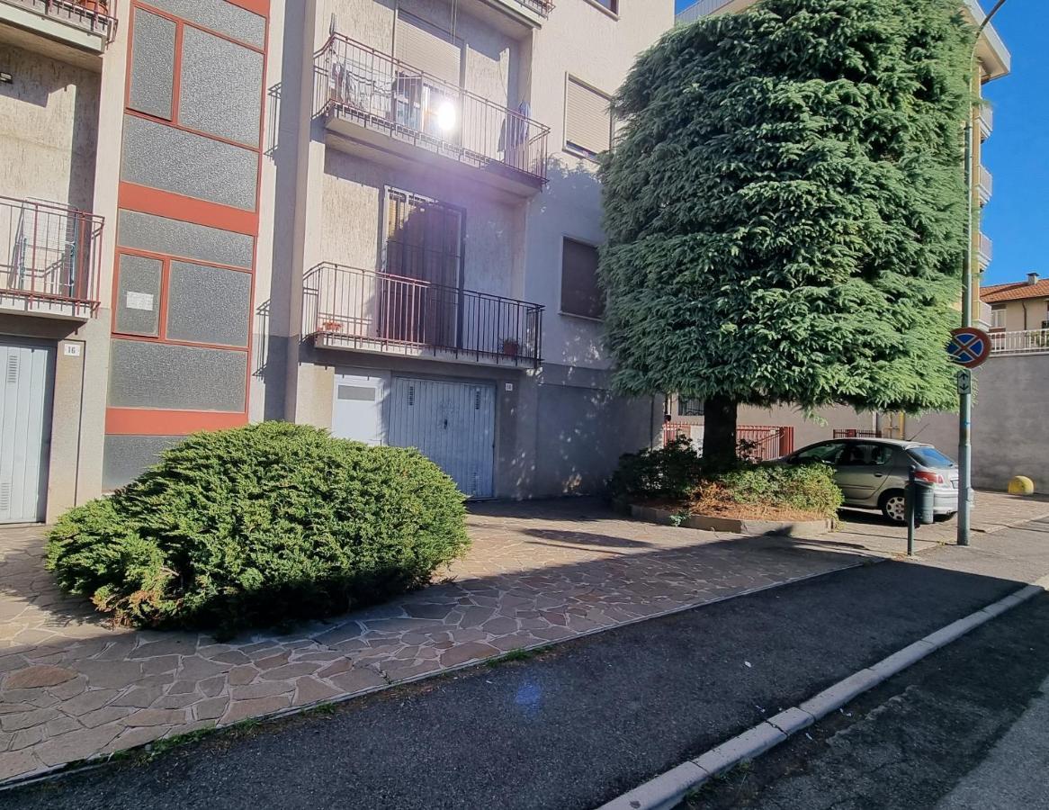 Casachris Apartamento Meda Exterior foto